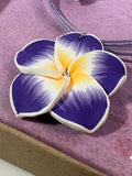 Set Floraura — Collar y Aretes Flor de Plumeria 🌺 Hecho a Mano